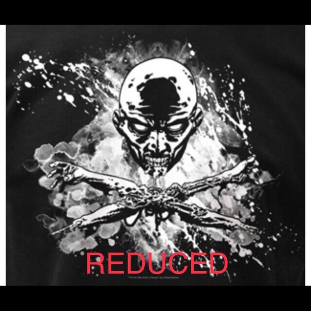 Walking Dead Skulls and Bones Halloween Unisex Tee